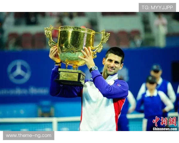 德约科维奇再创辉煌 力克对手夺得本赛季网球大奖赛冠军 德约科维奇再创辉煌 力克对手夺得本赛季网球大奖赛冠军